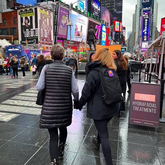 Meet your Posher, Kf - Picture 1 of 1